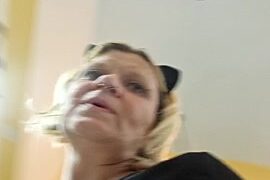 lindzybella nude stripping on webcam for live sex video chat
