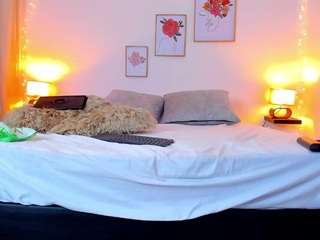Samaara-18 nude before webcam – Live Sex Chat