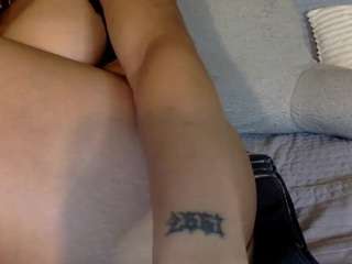 YOUFIENDCELINE nude before webcam – Live Sex Chat