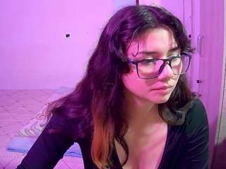 AmyWhiteXd nude before webcam – Live Sex Chat