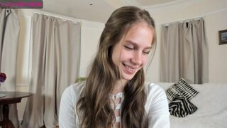 CceeLiand nude stripping on webcam for live sex video chat