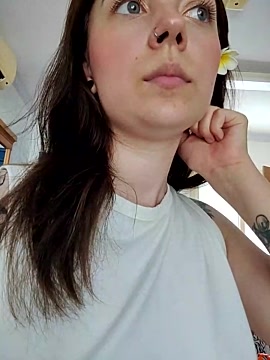 hanahaki nude stripping on webcam for live sex video chat