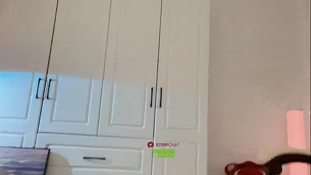 ho7-shi nude stripping on webcam for live sex video chat