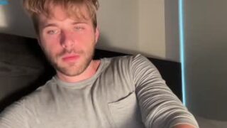 Edward aka Wolf nude before webcam – Live Sex Chat
