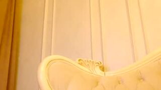Kate , ஐ nude before webcam – Live Sex Chat
