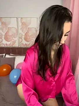 OliviaGray_ nude stripping on webcam for live sex video chat