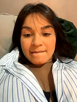 BeatrizKyle24 nude stripping on webcam for live sex video chat