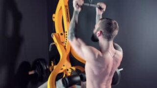 CQ nude before webcam – Live Sex Chat
