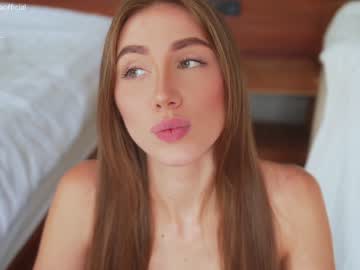 Emilia (Thank you so much for the good show today) Next broadcast on September 22nd or 23rd at 12am nude before webcam – Live Sex Chat