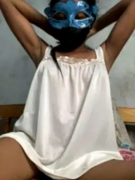 lathiihotqueen nude stripping on webcam for live sex video chat