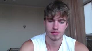 Max nude before webcam – Live Sex Chat