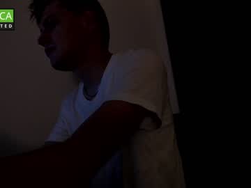 Brian & Dave & Andy nude before webcam – Live Sex Chat