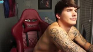 Brody King (: nude before webcam – Live Sex Chat