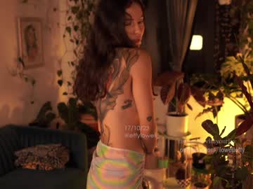 Effy nude before webcam – Live Sex Chat