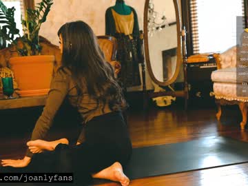 Joan nude before webcam – Live Sex Chat