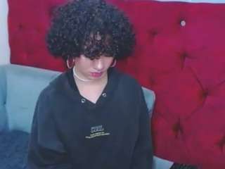 Siriaa202 nude before webcam – Live Sex Chat