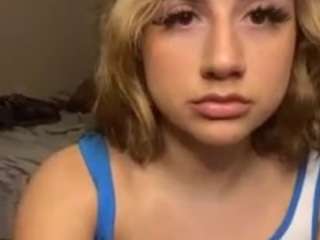 Genie3wishes nude before cam – Live Sex Chat