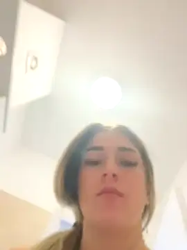 Giulliaa nude strip on webcam for live sex video chat