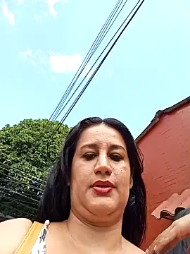 keilymadam nude strip on webcam for live sex video chat
