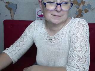 LadyBossZoya nude before cam – Live Sex Chat