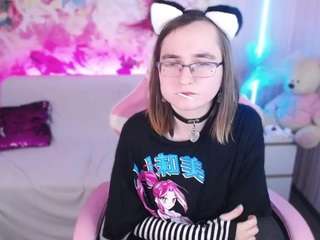 LucyCutee nude before cam – Live Sex Chat
