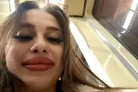 naughty_kimberly nude strip on webcam for live sex video chat