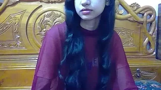 Naylaah nude strip on webcam for live sex video chat