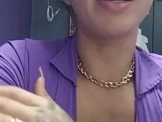 Sarah Peterson nude before cam – Live Sex Chat