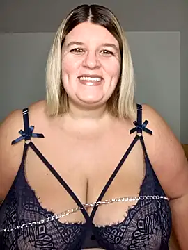 schouronde06 nude strip on webcam for live sex video chat