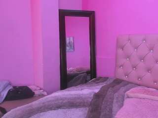Sisy-Cassy nude before webcam – Live Sex Chat
