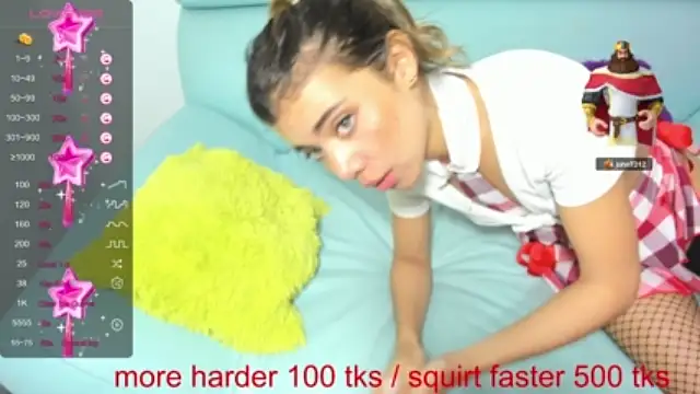SSWEETSIIN nude strip on webcam for live sex video chat