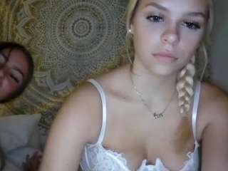 CINDY nude before cam – Live Sex Chat