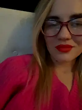 DreamGirl-777 nude strip on webcam for live sex video chat