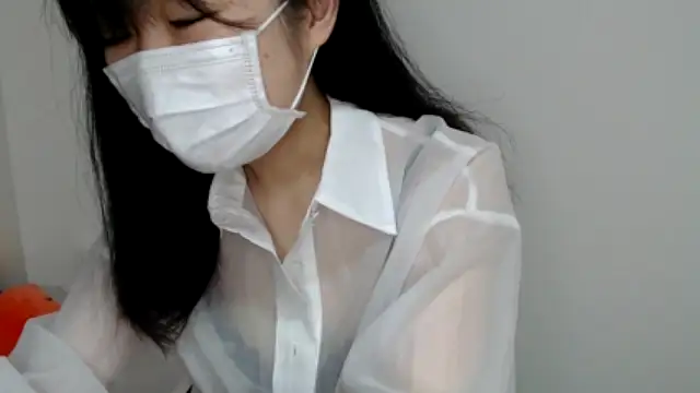 LilyinJapan nude strip on webcam for live sex video chat