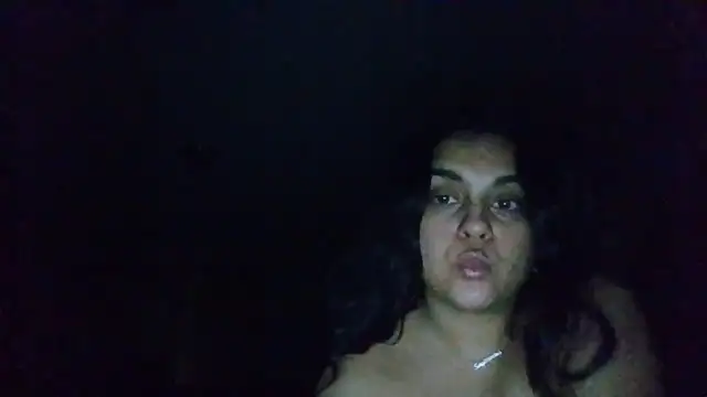 MamiiLikesBigC0Ck nude strip on webcam for live sex video chat