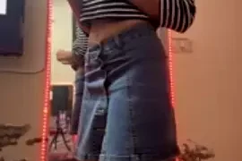Meenakshi- nude strip on webcam for live sex video chat