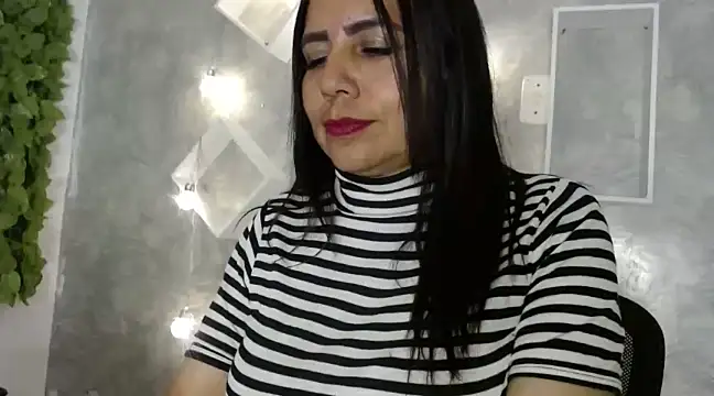 mom-sexy nude strip on webcam for live sex video chat
