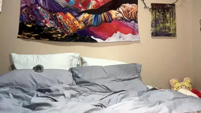 NineCloudz nude strip on webcam for live sex video chat