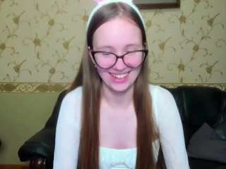PlayfullBunnyy nude before cam – Live Sex Chat