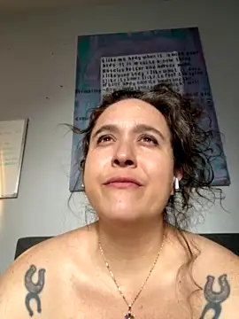 sylviahhh nude strip on webcam for live sex video chat