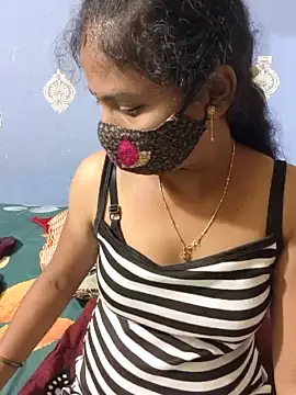 tinaa92 nude strip on webcam for live sex video chat