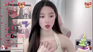 uu5211 nude strip on webcam for live sex video chat