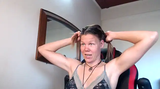 CallMeMaria nude strip on webcam for live sex video chat