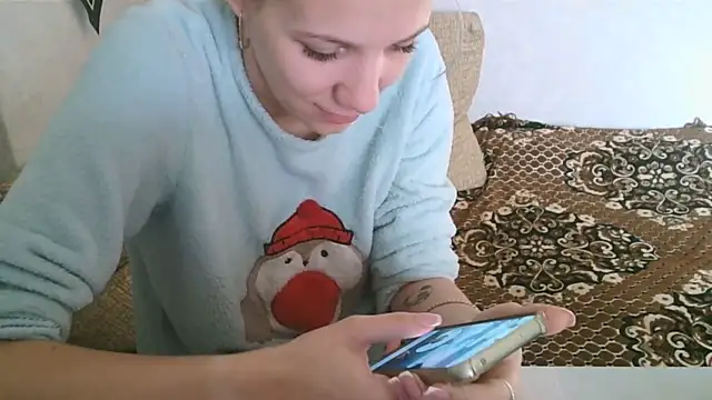-GoldenGirl- nude strip on webcam for live sex video chat