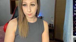 KristinaVegasss nude before cam – Live Sex Chat