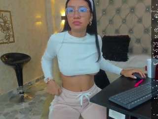Ailu-angels nude on live sex chat