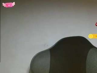 AllureAnais nude on live sex chat