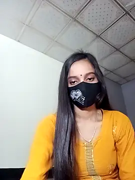 Cute-Pria naked strip on webcam for live sex chat