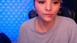 Isabellamout nude on live sex chat