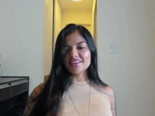 Janne F nude on live sex chat